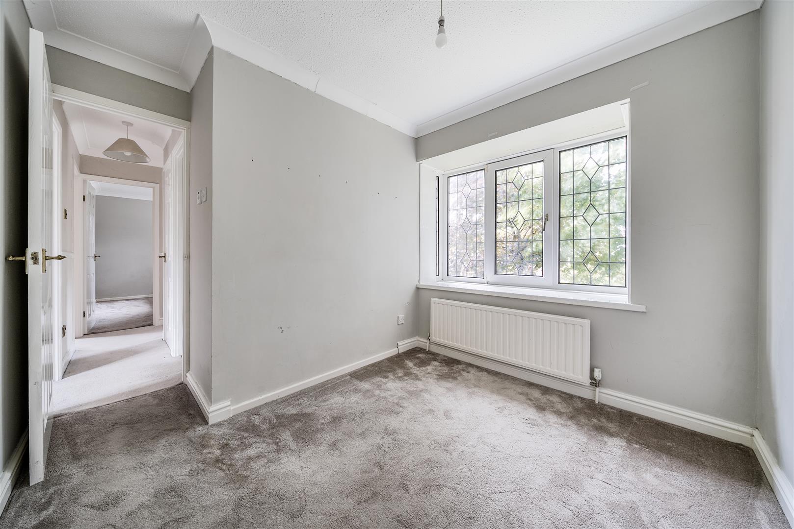 Clare Court, Loughor, Swansea, SA4 6UH